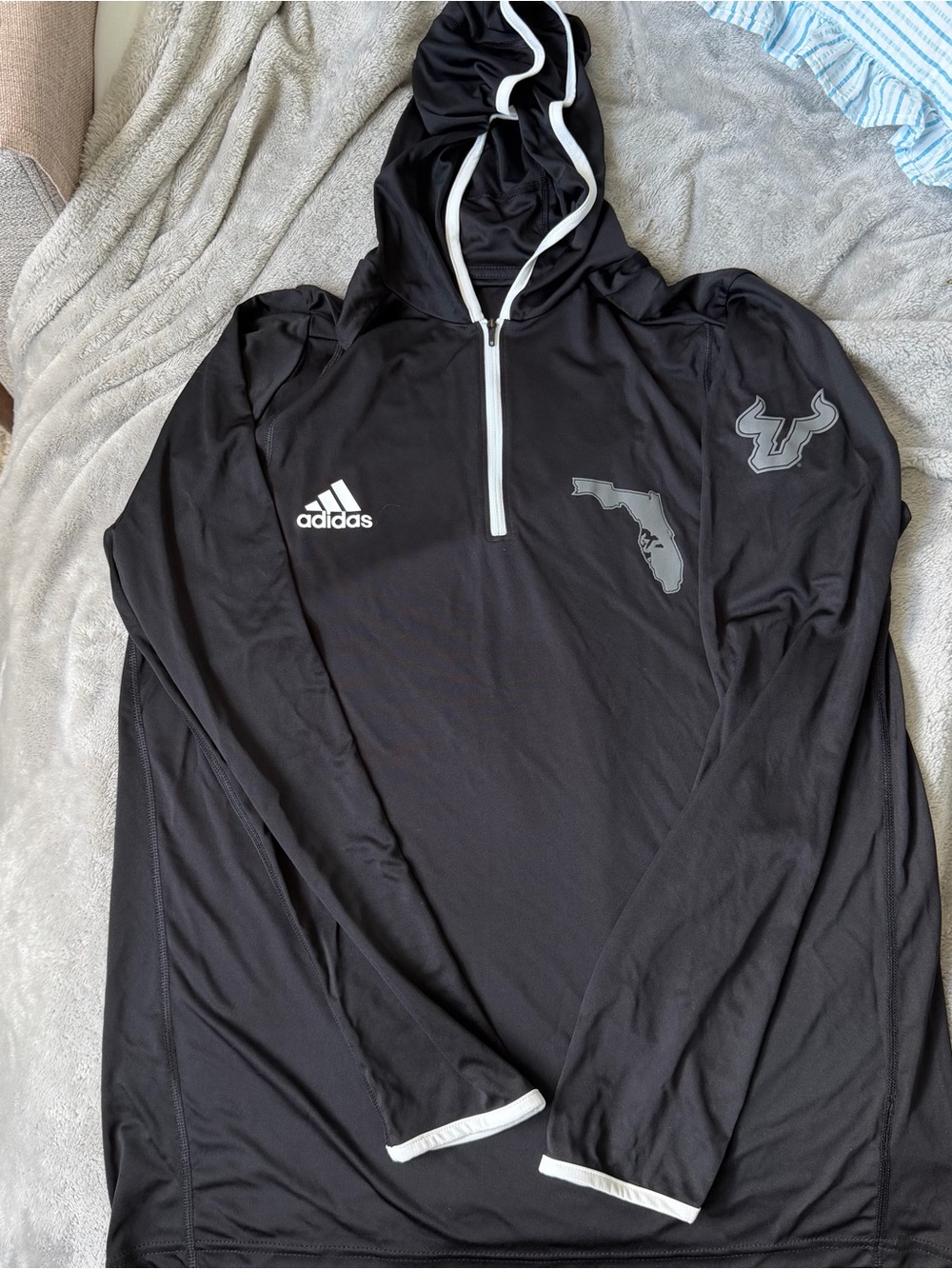 adidas USF bulls black light weight quarterzip